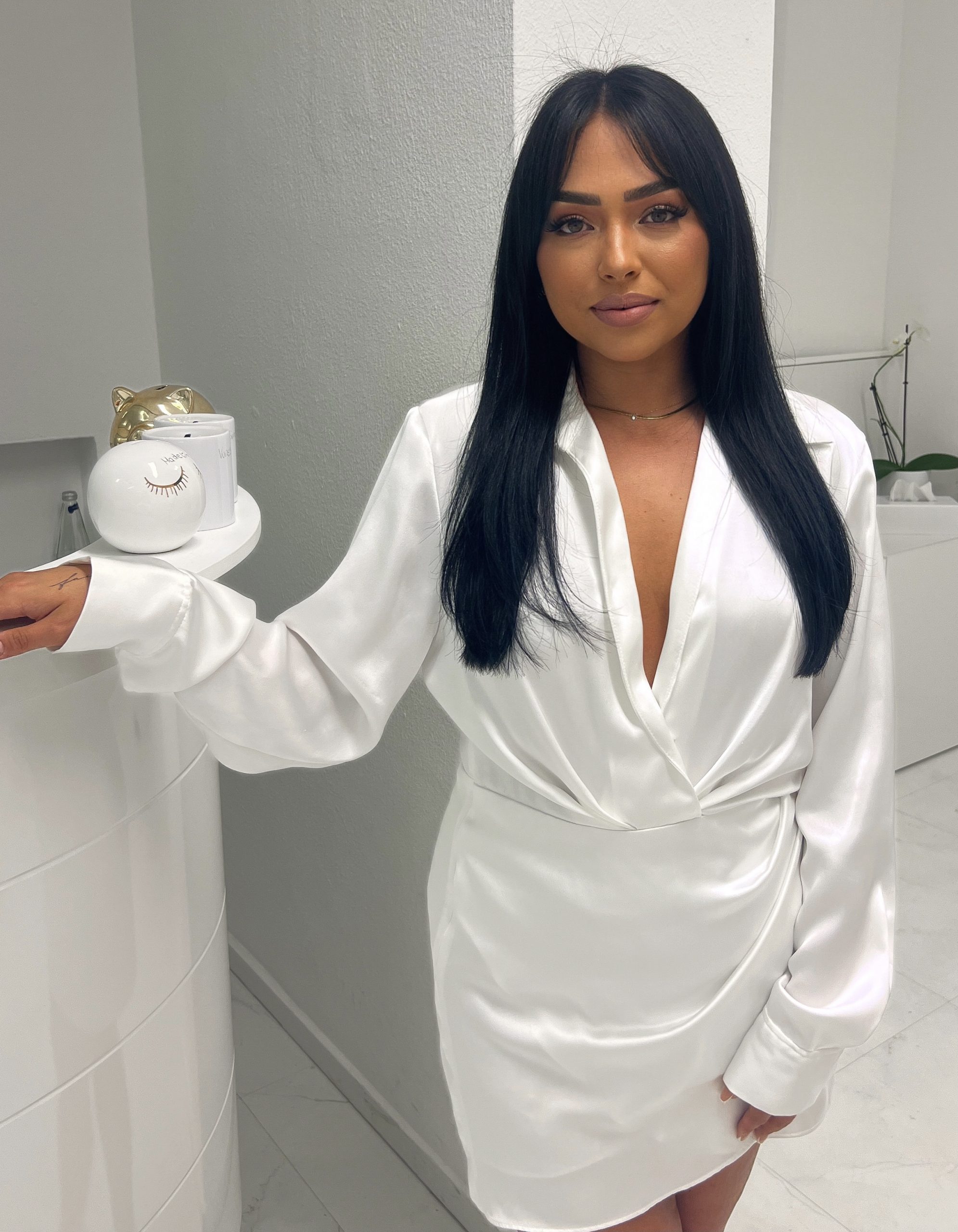 Frau mit Abendmakeup